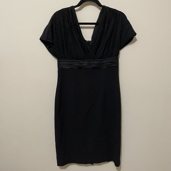 Adriana Papell Black Pleated Bust V-Neck Formal/Cocktail Dress Size 10 - Picture 1 of 9